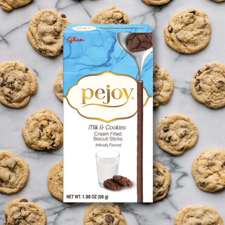 Pejoy Milk & Cookies with Chocolate Chip Cookies Background