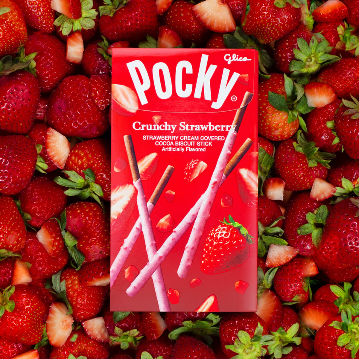 Pocky Crunchy Strawberry with Strawberries