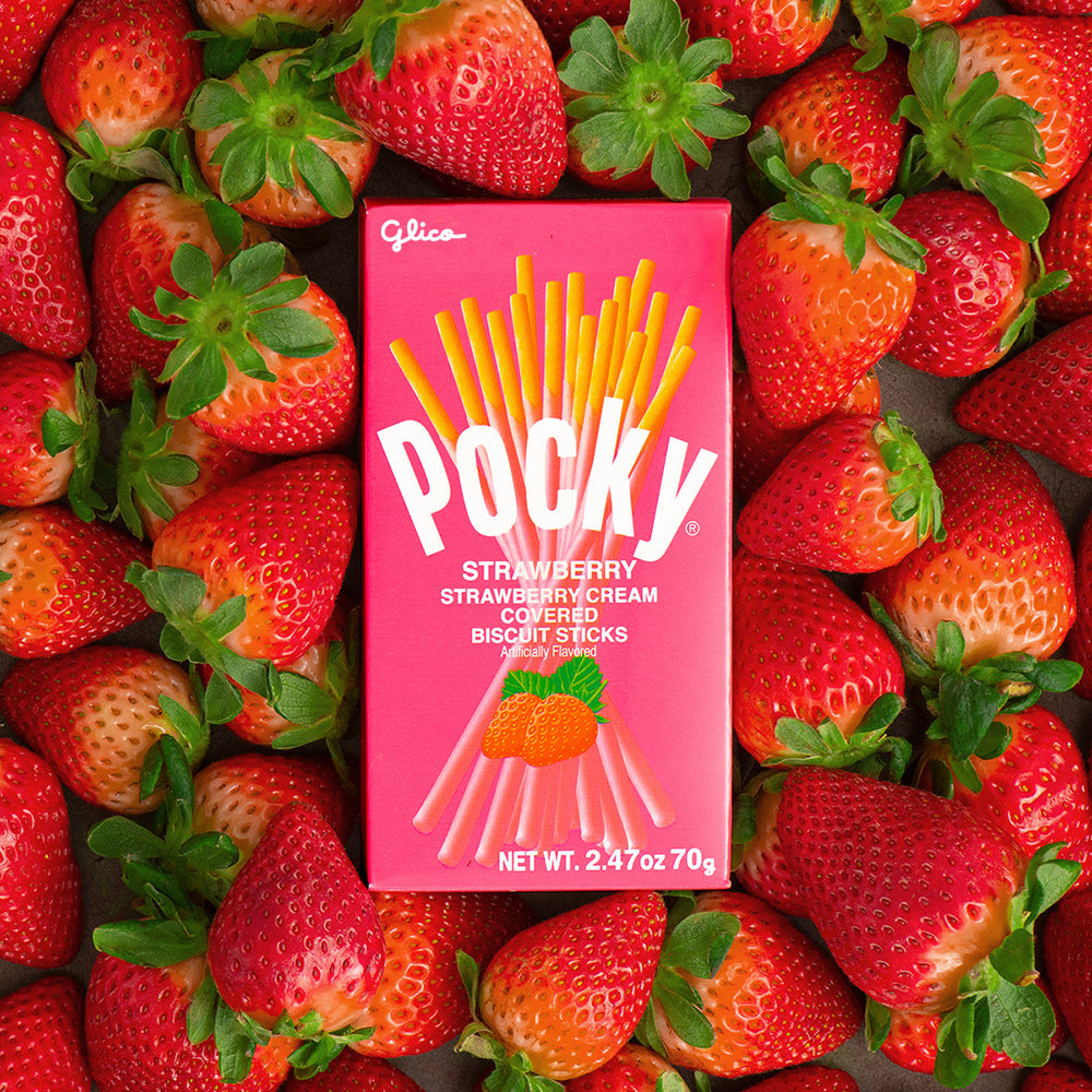 Pocky Strawberry - strawberries