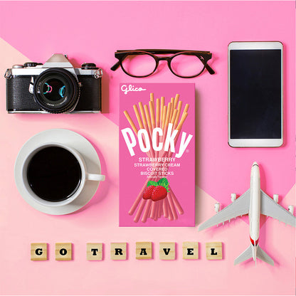 Pocky Strawberry - Go Travel